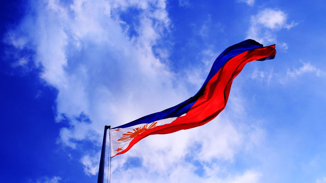 a Fülöp-szigetek zászlaja