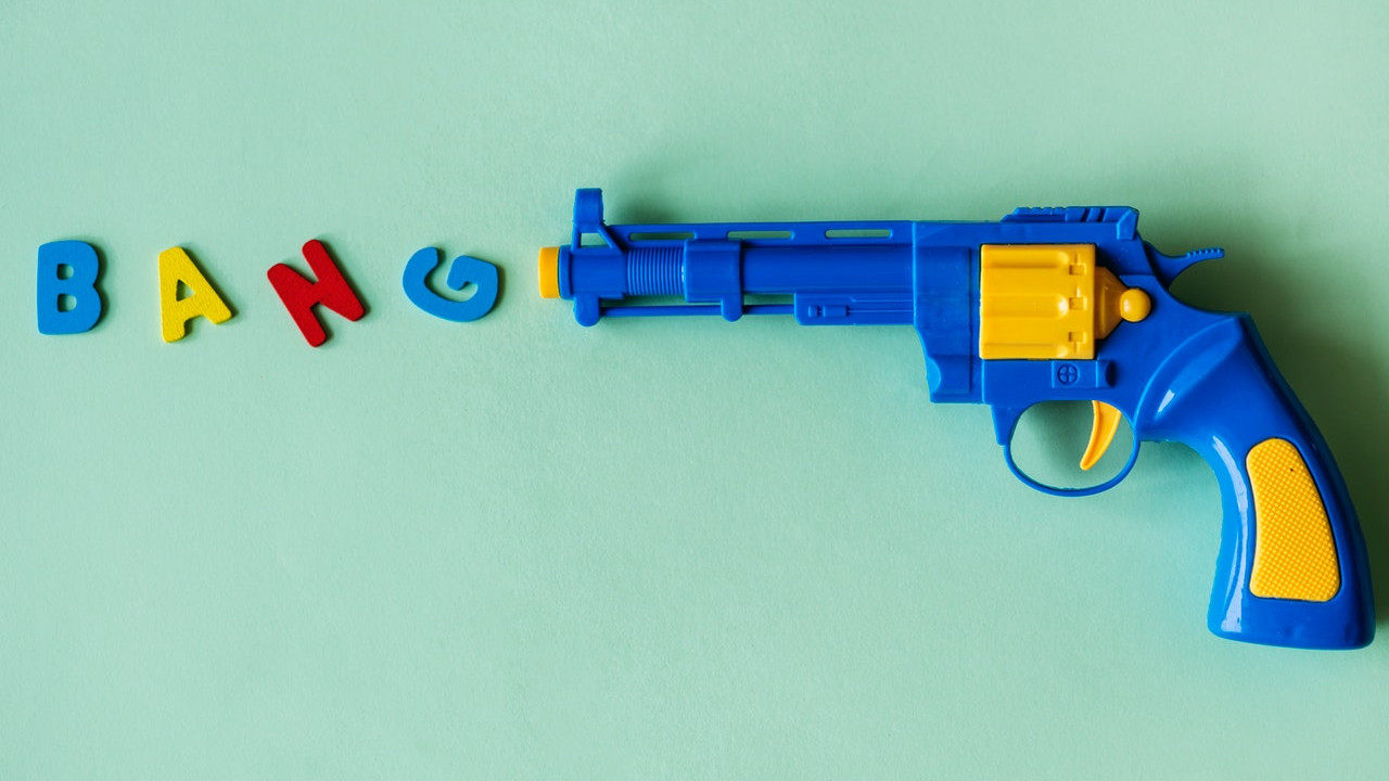 pisztoly - pisztoly