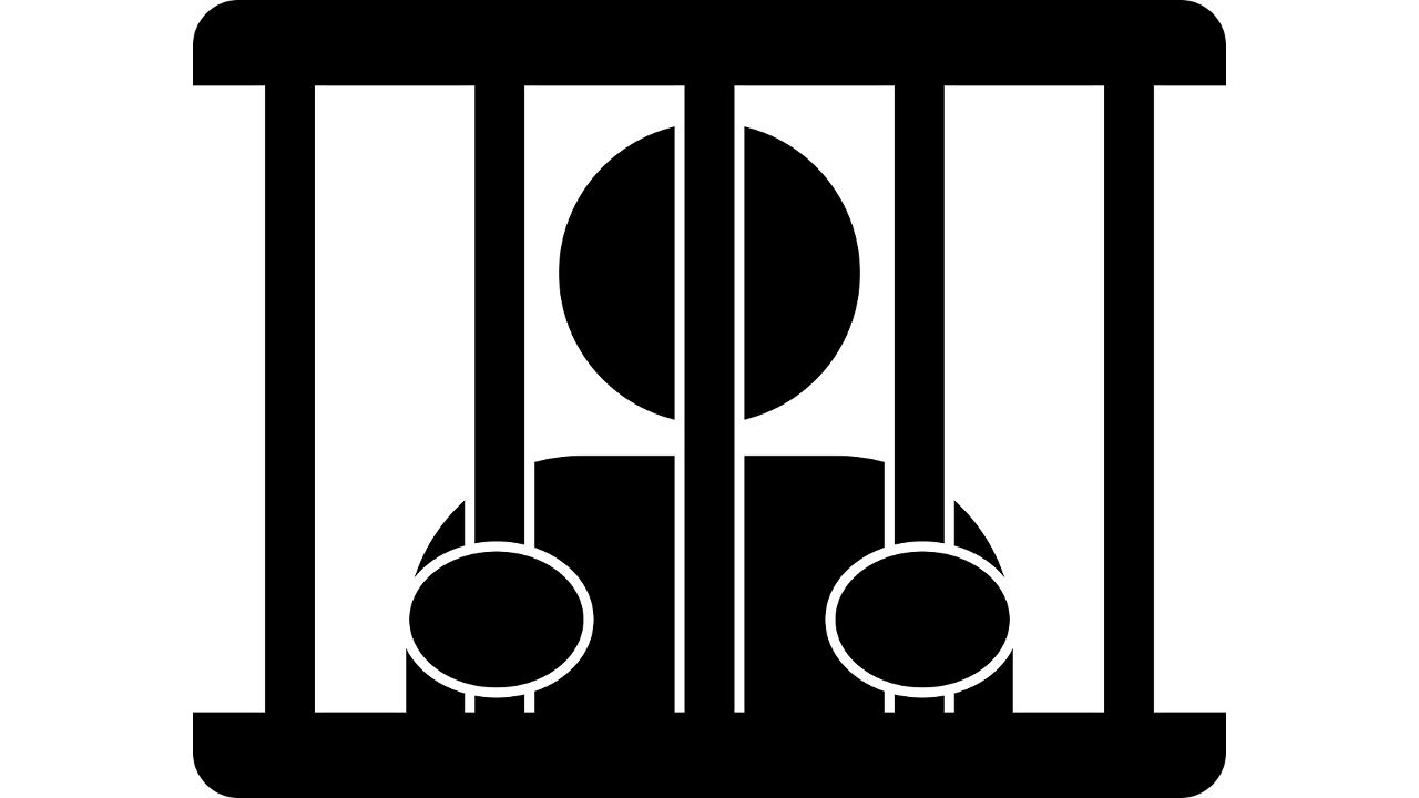 börtön